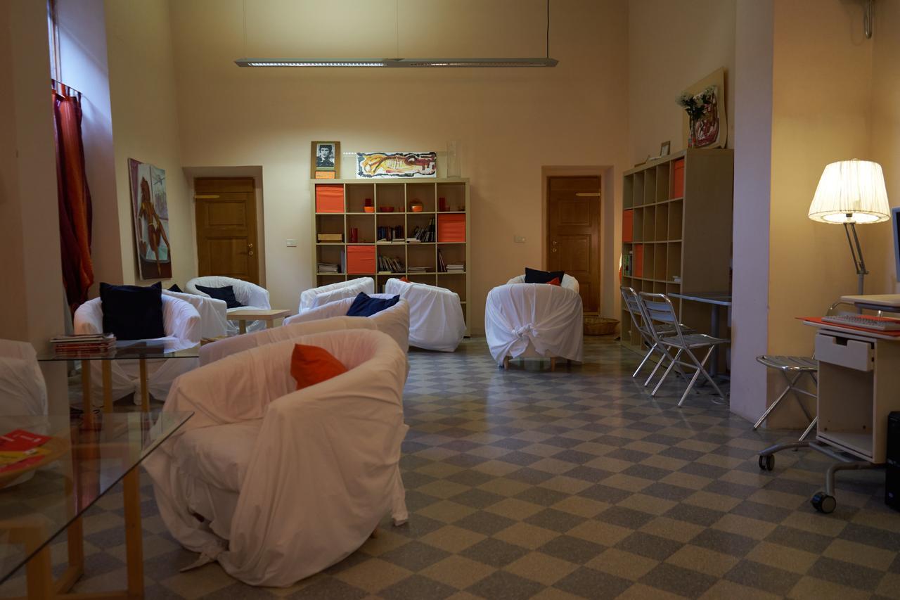 Magnolfi Nuovo Hostel ปาล์มเดดเซิร์ท ภายนอก รูปภาพ